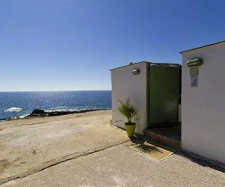 Holiday House Villa *